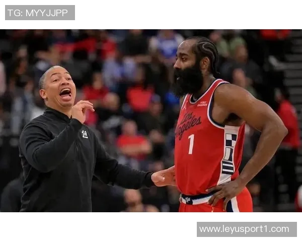 双爹战术的隐忧若卢指导继续重用哈登与伦纳德快船恐难逆袭成功 双爹战术的隐忧若卢指导继续重用哈登与伦纳德快船恐难逆袭成功