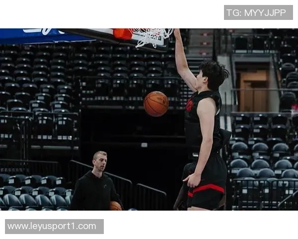 球哥对阵老东家表现惨淡四投零中得分为零正负值惨淡至极