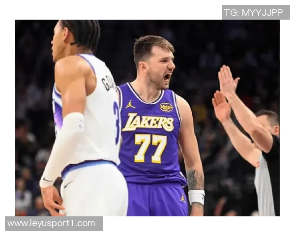 雷迪克谈东契奇的比赛风格:允许他自由发挥享受篮球乐趣 雷迪克谈东契奇的比赛风格:允许他自由发挥享受篮球乐趣