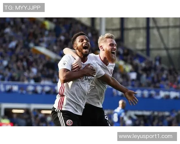 中场防线双雄塞沃尔德与凯塞多拦截次数均超25次领跑五大联赛