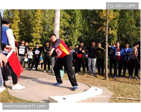 弗拉格盛赞华盛顿全力以赴的拼搏精神与默契合作